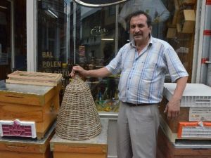 Eskişehirliler Bu Sene Kaliteli Bal Yiyecek