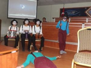 Van’da ‘‘Eğitimde İyi Örnekler Paylaşımı’’ Projesi Yarışmasında Dereceye Girenlere Ödül Verildi