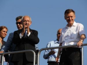 Mersin’de Biber Üreticisi Kılıçdaroğlu’ndan Destek İstedi