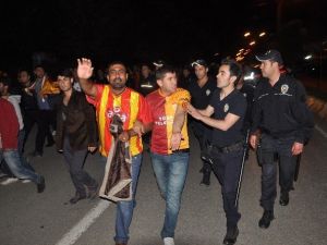 Galatasaray’ın Şampiyonluğu Muşluları Sokağa Döktü