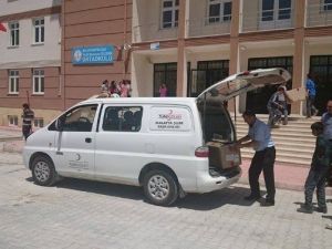 Kızılay, İhtiyaç Sahibi Öğrencilerin Yanında