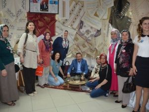 İzmek’te Yılsonu Heyecanı Yaşanıyor