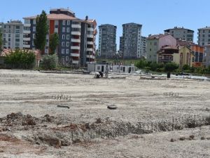 Uşak’taki Projelerde Binalar Yükselmeye Başladı