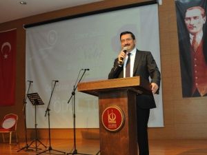 Keçiören Belediyesi’nden, Umre Ve Çanakkale Ödülleri