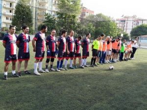 Efeler Eğitim-bir-sen Futbol Turnuvası Start Aldı