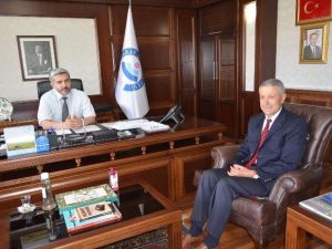 SGK İl Müdürü Çalışkan’dan Rektör Şahin’e Ziyaret