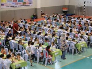 Saruhanlı’da Satranç Şenliği