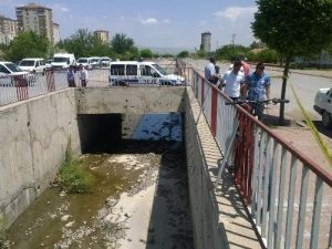 Kayseri’de Çocuklar El Bombası Buldu