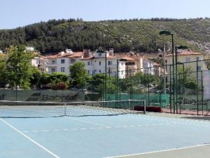 Federasyon 14 Yaş Tenis Turnuvası Başladı