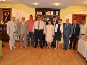 Tataristan Heyetinden Başkan Can’a Ziyaret