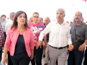 Hdp Eş Genel Başkan Yardımcısı Beştaş’tan Saldırıya Uğrayan Türkmen’e Ziyaret