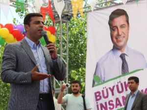 Hdp Eş Genel Başkanı Selahattin Demirtaş: