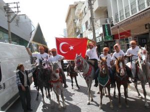 Akhisar’da 556. Çağlak Festivali Başladı