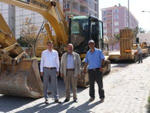 Sarıkaya Belediyesi Yol Yapım Çalışmaları Başladı