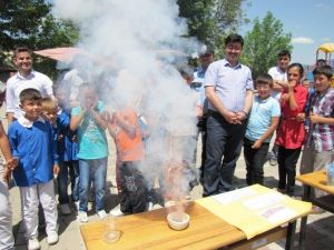 Hasanlar Ortaokulunda Bilim Şenliği