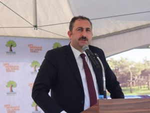 AK Parti’li Gül, Biruni Sosyal Tesisi’nin Açılışına Katıldı