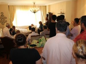 CHP’li Türkmen’in Evine Ziyaretçi Akını