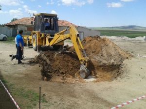 Döğer’de İzin Alınarak Define Arandı