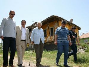 50 Yıl Sonra Memleketine Ziyarete Geldi