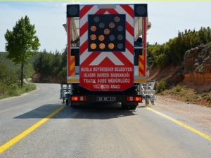 Büyükşehir, Yolları Kendi Aracıyla Çiziyor