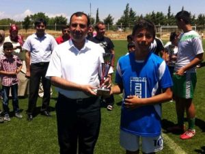 Altınözü’nde Ortaokullar Arası Futbol Turnuvası