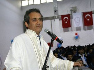 Devrek Meslek Yüksek Okulundan Mezuniyet Töreni