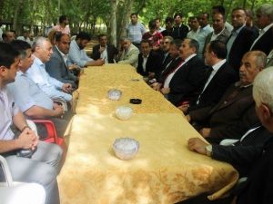 Ensarioğlu Seçim Çalışmalarına Devam Ediyor