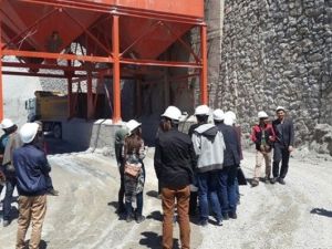 BEÜ Öğrencilerinden Teknik Gezi