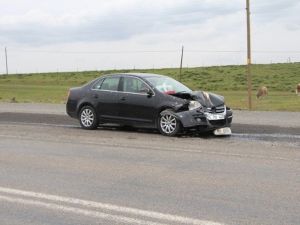 Karlıova’da Trafik Kazası: 4 Yaralı