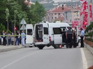 Bolu’da Şüpheli Paket Fünyeyle Patlatıldı