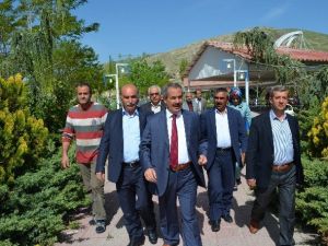 Başkan Gürsoy Ve Meclis Üyeleri Çalışmaları İnceledi