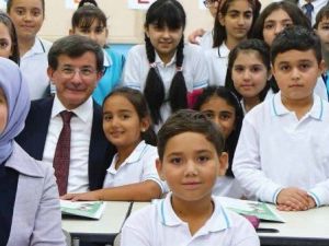Göksel: "AK Parti ’Yaşanacak Bir Türkiye’yi Çoktan İnşa Etti"