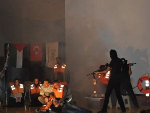 3. Fotoğraf Mavi Marmara Seydişehir’de Sahnelendi