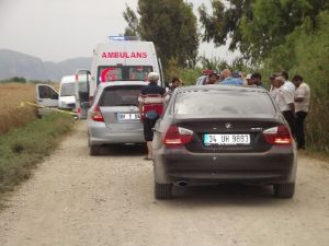 Kamyonette Başından Vurulmuş Olarak Bulundu