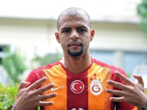 Melo’dan Ayrılık Sinyali