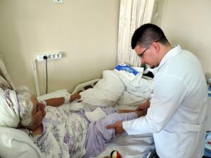 Aydın Devlet Hastanesi Felçli Hastalara Umut Oldu