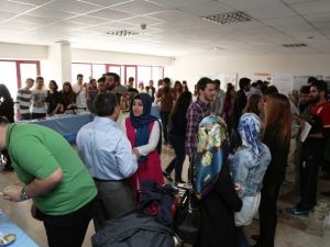 Gıda Mühendisliği Öğrencilerinin Yeni Ürünleri Görücüye Çıktı