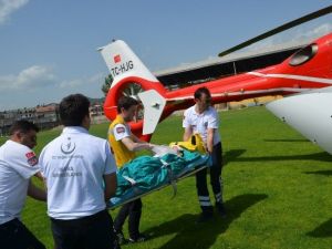 Ambulans Helikopter 10 Yaşındaki Ulaş’ın İmdadına Yetişti