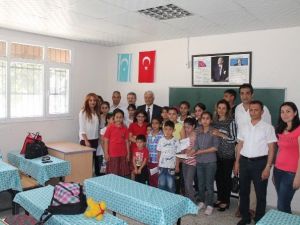 Büyükşehir, Türkmen Çocuklarına Eğitim Desteğini Sürdürüyor
