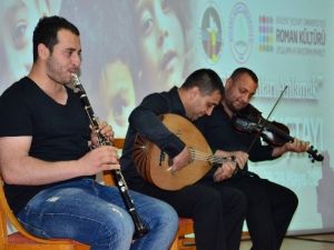 BEÜ’deki Roman Çalıştayı Renkli Başladı