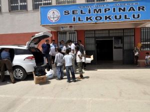 İhtiyaç Sahibi 100 Öğrenci Giydirildi