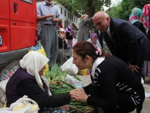 Ceritoğlu Seçim Gezilerini Sürdürüyor