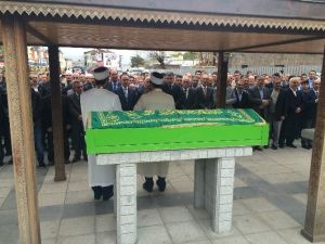 TBMM Üstün Hizmet Ödülü Sahibi Turgutcan, Son Yolculuğuna Uğurlandı