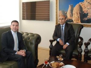 ABD Adana Konsolosu John L. Espinoza’dan Vali Demirtaş’a Ziyaret
