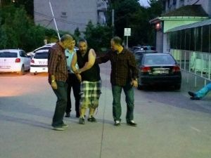 Alkolü Fazla Kaçırınca Ortalığı Ayağa Kaldırdı
