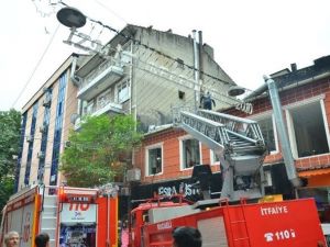 Baca Yangını Paniğe Neden Oldu