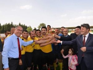 Mahkumların Futbol Müsabakasında Kazanan Dostluk Oldu