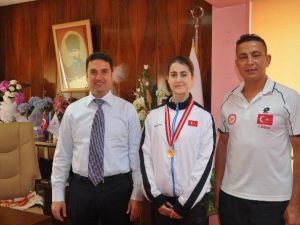 Ataşbak: “Başarılı Sporcuları Destekleyeceğiz”