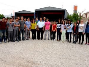 Öğrenciler Asfalt Şantiyesini Gezdi