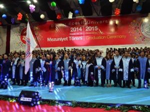 BEÜ’de Mezuniyet Coşkusu Sürüyor
